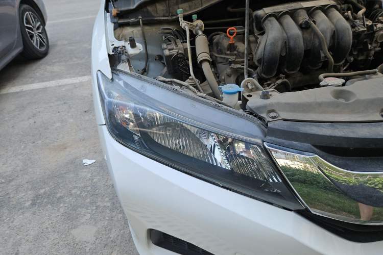 Used Honda City 2018 1.5L CVT Comfort Version Right Front Headlight