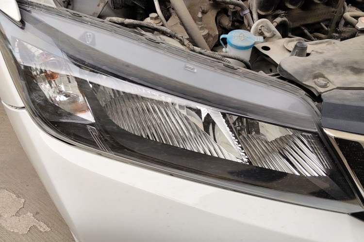 Used Honda City 2018 1.5L CVT Comfort Version Right Front Headlight