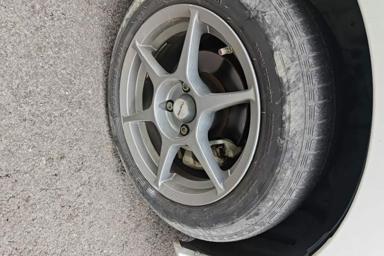 Used Honda City 2018 1.5L CVT Comfort Version Right Front Wheel Hub