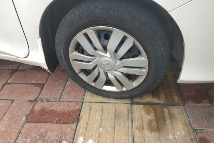 Used Honda City 2018 1.5L CVT Comfort Version Right Front Wheel Hub