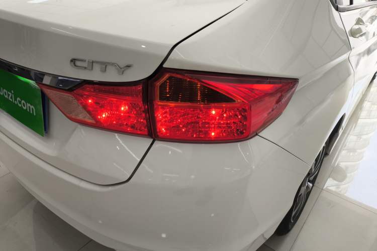 Used Honda City 2018 1.5L CVT Comfort Version Right Rear Taillight
