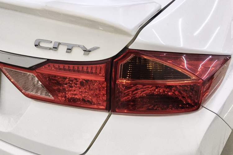Used Honda City 2018 1.5L CVT Comfort Version Right Rear Taillight