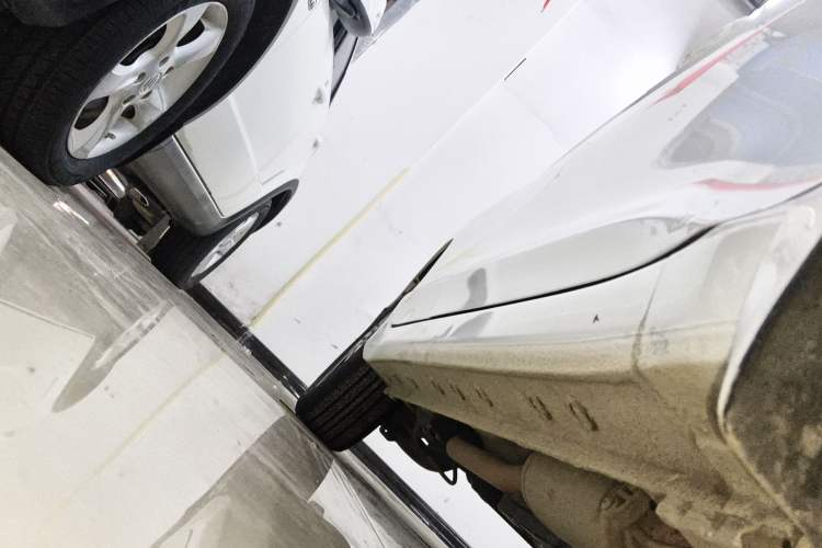 Used Honda City 2018 1.5L CVT Comfort Version Right Side Sill