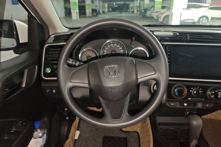Used Honda City 2018 1.5L CVT Dynamic Pro Edition Steering Wheel