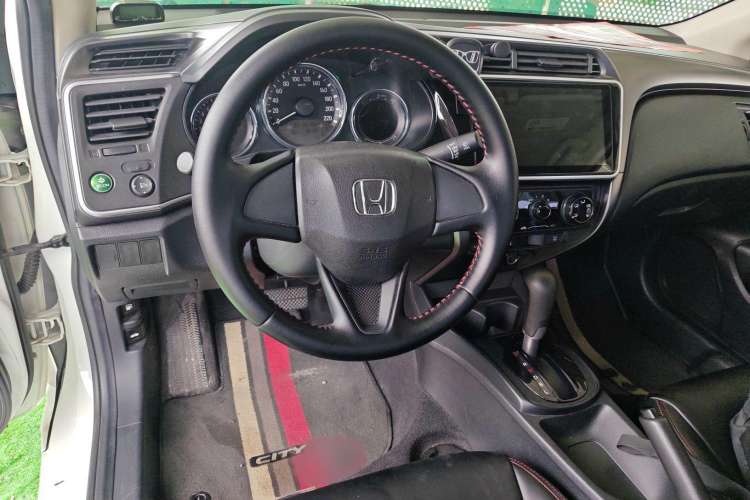 Used Honda City 2018 1.5L CVT Dynamic Edition Steering Wheel