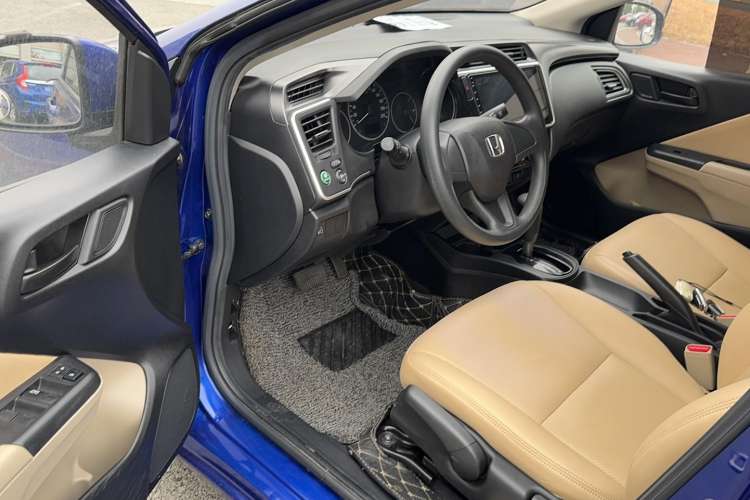 Used Honda City 2019 1.5L CVT Comfort Version Interior 2