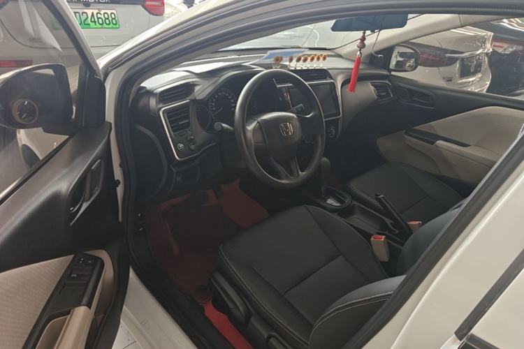 Used Honda City 2019 1.5L CVT Comfort Version Driver Seat