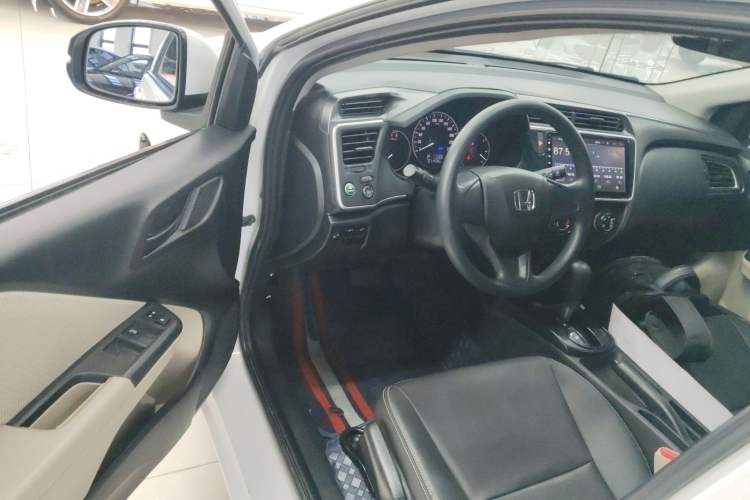 Used Honda City 2019 1.5L CVT Comfort Version Driver Seat