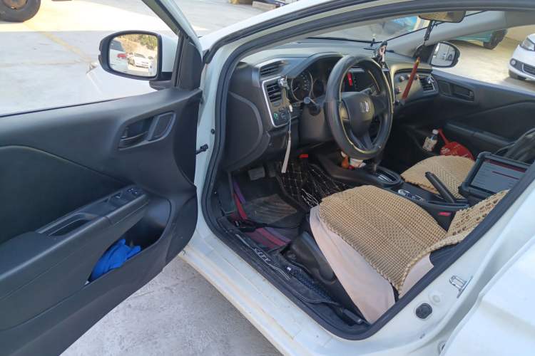 Used Honda City 2019 1.5L CVT Dynamic Edition Driver Seat