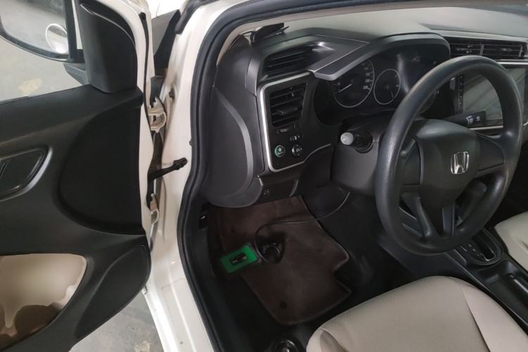 Used Honda City 2019 1.5L CVT Comfort Version Driver Seat