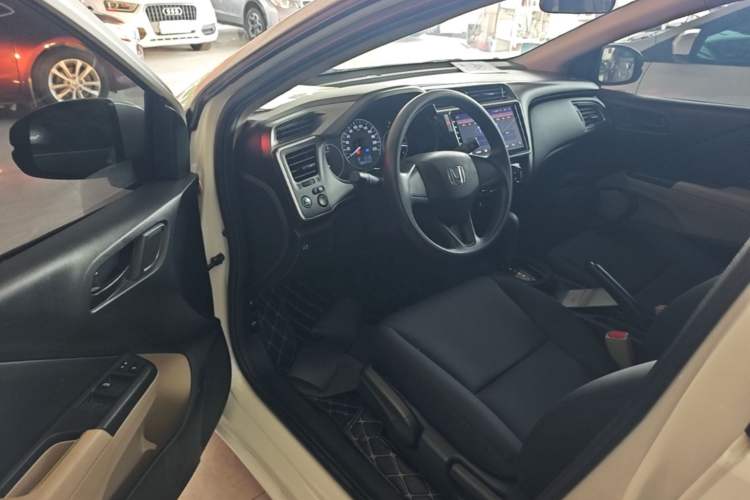 Used Honda City 2019 1.5L CVT Comfort Version Driver Seat