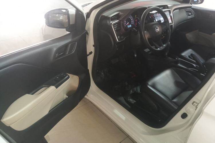 Used Honda City 2019 1.5L CVT Comfort Version Driver Seat