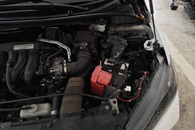 Used Honda City 2019 1.5L CVT Comfort Version Engine Bay Left