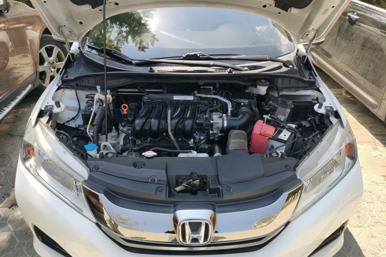 Used Honda City 2019 1.5L CVT Dynamic Edition Engine Bay