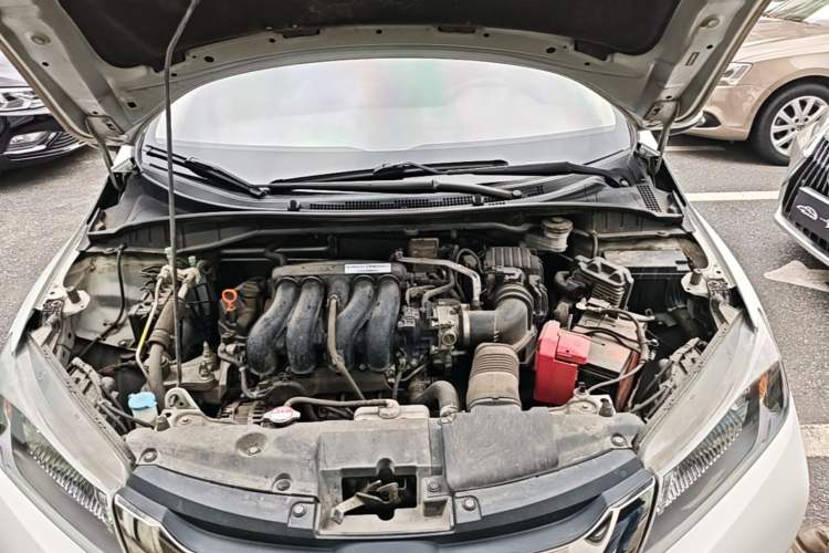 Used Honda City 2019 1.5L CVT Comfort Version Engine Bay