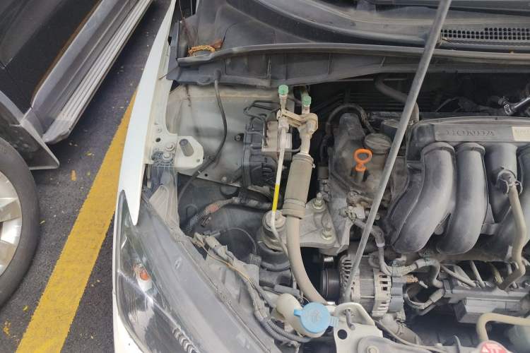 Used Honda City 2019 1.5L CVT Comfort Version Engine Bay Right