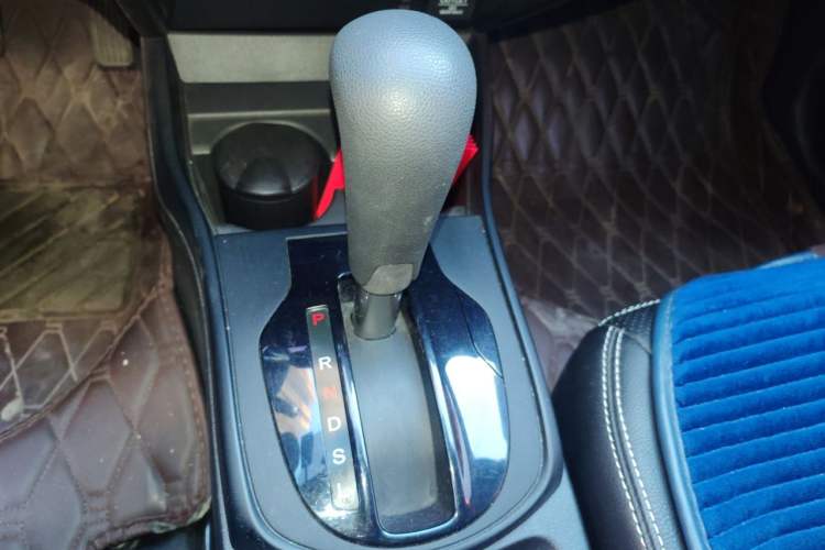 Used Honda City 2019 1.5L CVT Dynamic Edition Gear Lever
