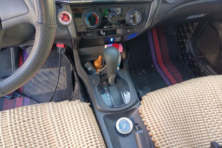 Used Honda City 2019 1.5L CVT Dynamic Edition Gear Lever