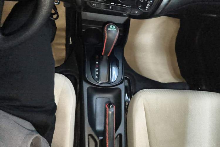Used Honda City 2019 1.5L CVT Comfort Version Gear Lever