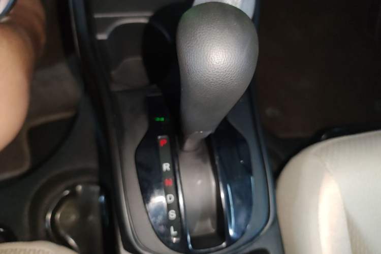 Used Honda City 2019 1.5L CVT Comfort Version Gear Lever