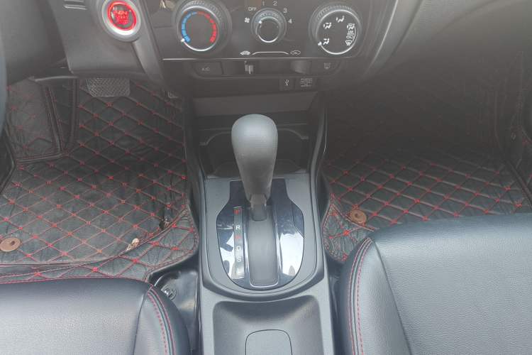 Used Honda City 2019 1.5L CVT Dynamic Edition Gear Lever