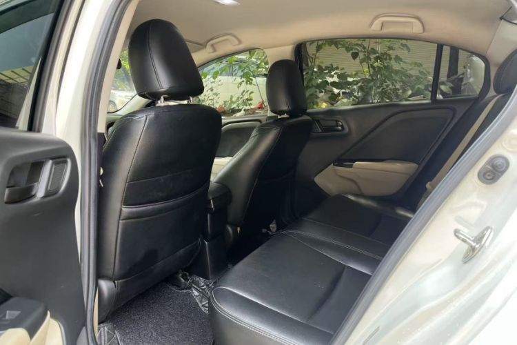 Used Honda City 2019 1.5L CVT Comfort Version Interior 2