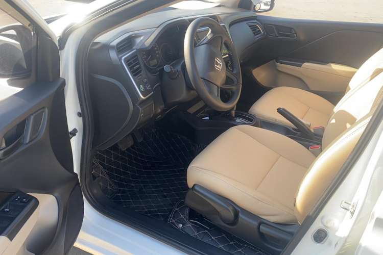 Used Honda City 2019 1.5L CVT Comfort Version Interior 2