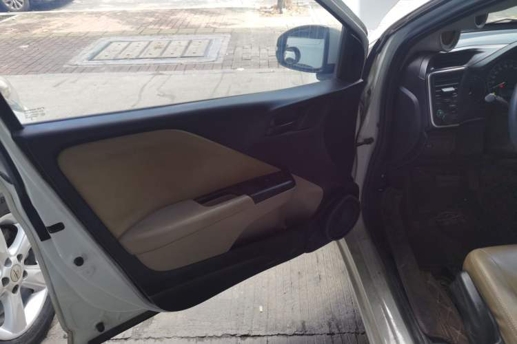 Used Honda City 2019 1.5L CVT Comfort Version Left Front Door Interior
