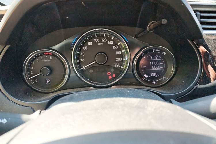 Used Honda City 2019 1.5L CVT Dynamic Edition Odometer Close Up
