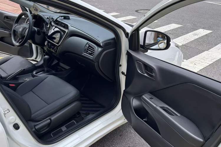 Used Honda City 2019 1.5L CVT Dynamic Edition Right Front Seat