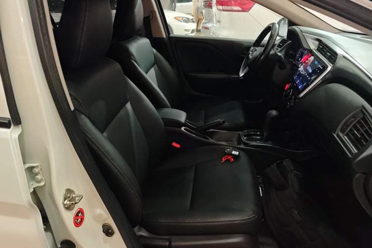 Used Honda City 2019 1.5L CVT Dynamic Edition Right Front Seat