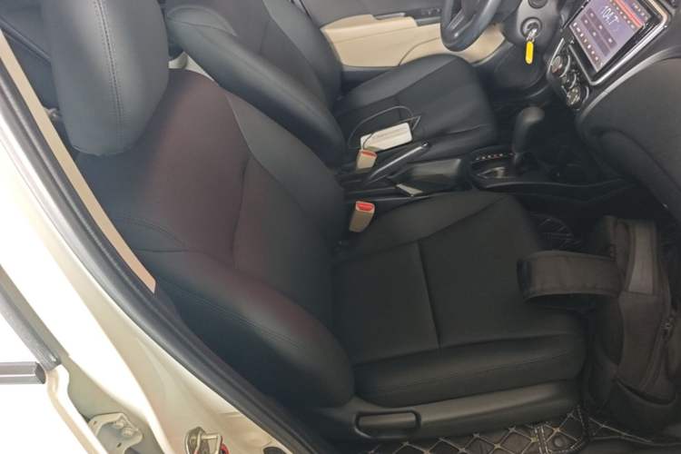 Used Honda City 2019 1.5L CVT Comfort Version Right Front Seat