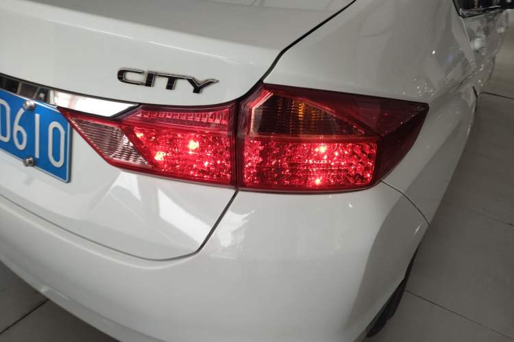 Used Honda City 2019 1.5L CVT Comfort Version Right Rear Taillight