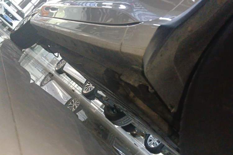 Used Honda City 2019 1.5L CVT Comfort Version Right Side Sill
