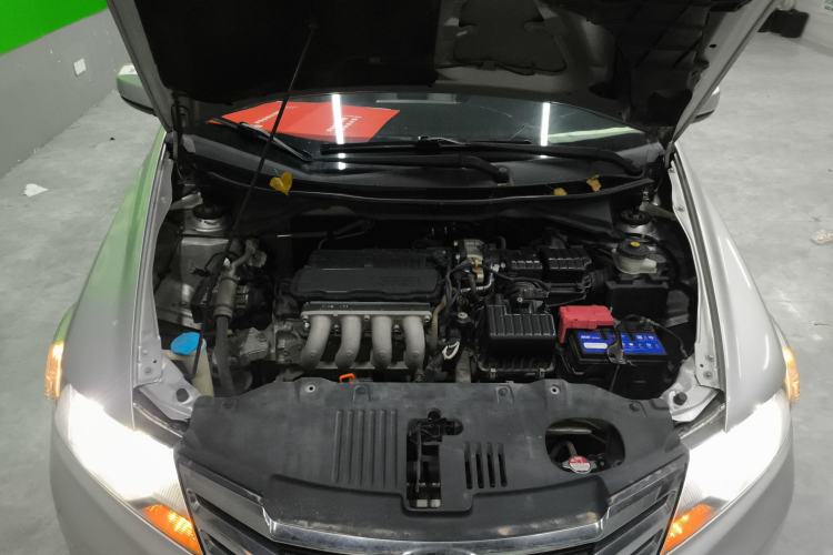 Used Honda City Classic 2012 1.5L manual Comfort version Engine Bay