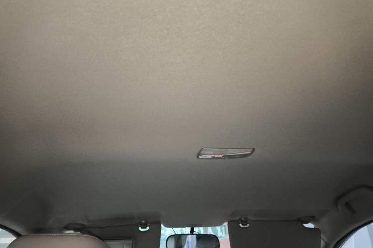 Used Honda City Classic 2012 1.5L manual Comfort version Headliner