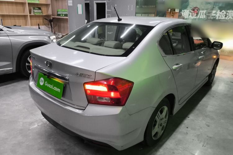 Used Honda City Classic 2012 1.5L manual Comfort version Rear Right 45 Deg