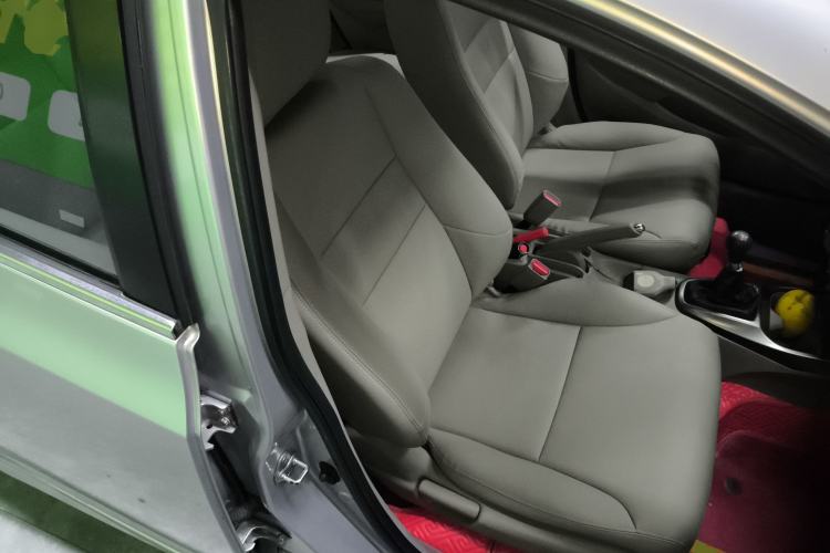 Used Honda City Classic 2012 1.5L manual Comfort version Right Front Seat