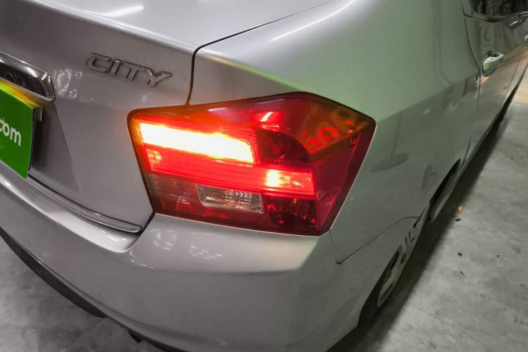 Used Honda City Classic 2012 1.5L manual Comfort version Right Rear Taillight