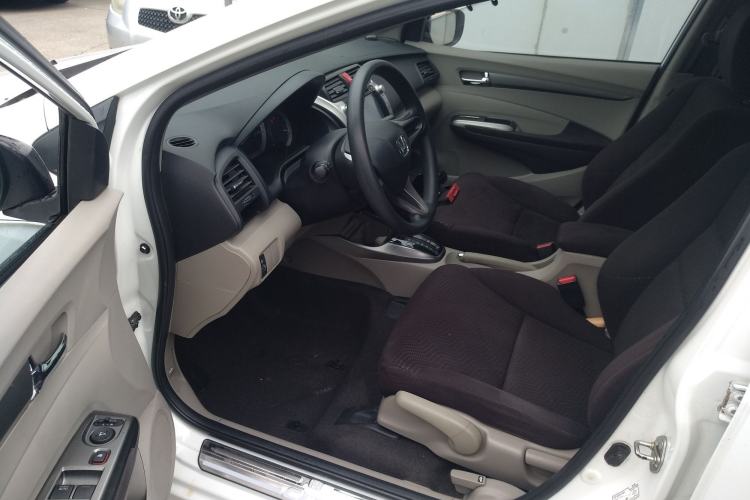 Used Honda City Classic 2012 1.5L Automatic Elite Edition Left Front Seat
