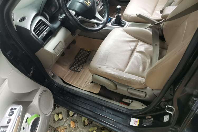 Used Honda City Classic 2008 1.5L manual Elite Edition Driver Seat