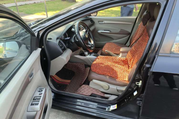 Used Honda City Classic 2008 1.5L Automatic Elite Edition Driver Seat