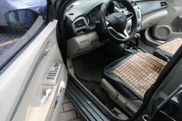 Used Honda City Classic 2008 1.5L Automatic Elite Edition Driver Seat