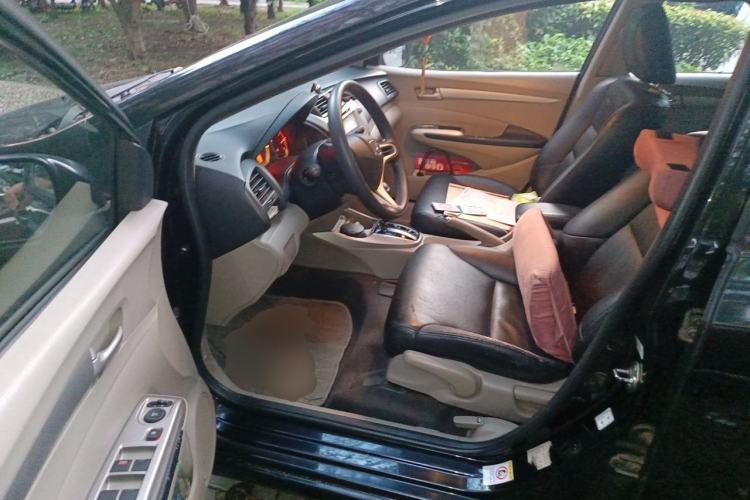 Used Honda City Classic 2008 1.5L Automatic Elite Edition Driver Seat