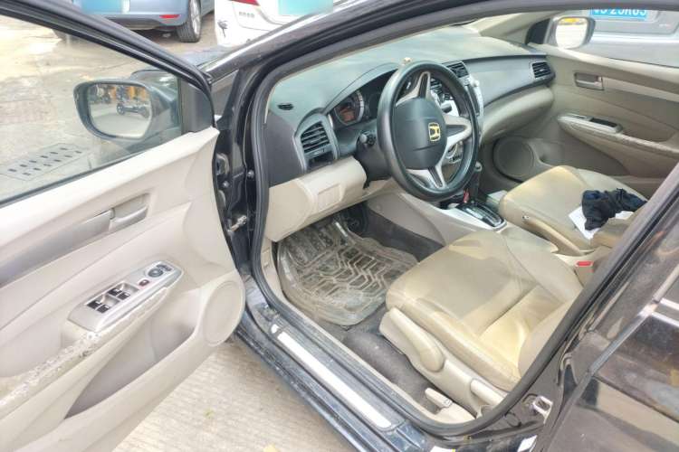 Used Honda City Classic 2008 1.5L Automatic Elite Edition Driver Seat