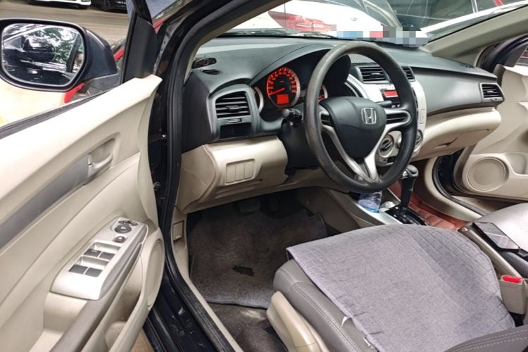 Used Honda City Classic 2008 1.5L Automatic Elite Edition Driver Seat