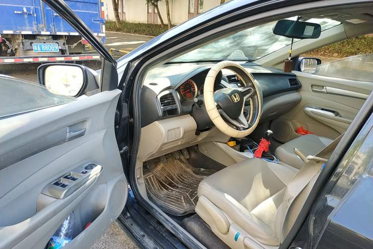 Used Honda City Classic 2008 1.5L manual Elite Edition Driver Seat