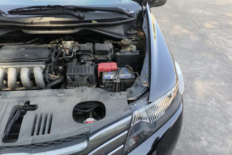 Used Honda City Classic 2008 1.5L Automatic Elite Edition Engine Bay Left
