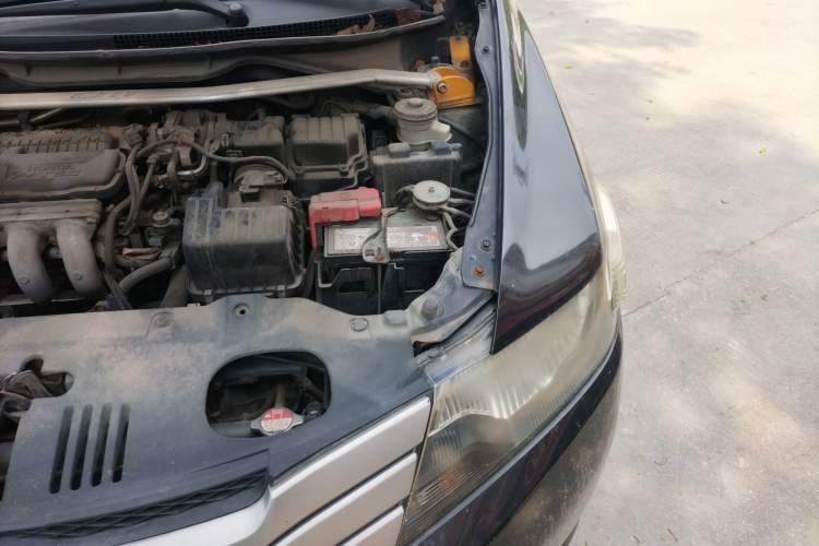 Used Honda City Classic 2008 1.5L Automatic Elite Edition Engine Bay Left