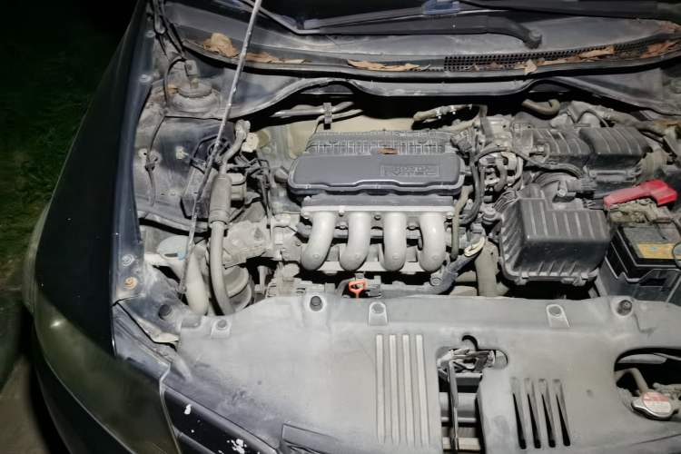 Used Honda City Classic 2008 1.5L manual Elite Edition Engine Bay Right